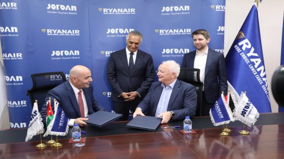 هيئة تنشيط السياحة وطيران راين إير تجددان اتفاقية التعاون طيران (راين إير) ترفع عدد خطوطها إلى الأردن إلى 25